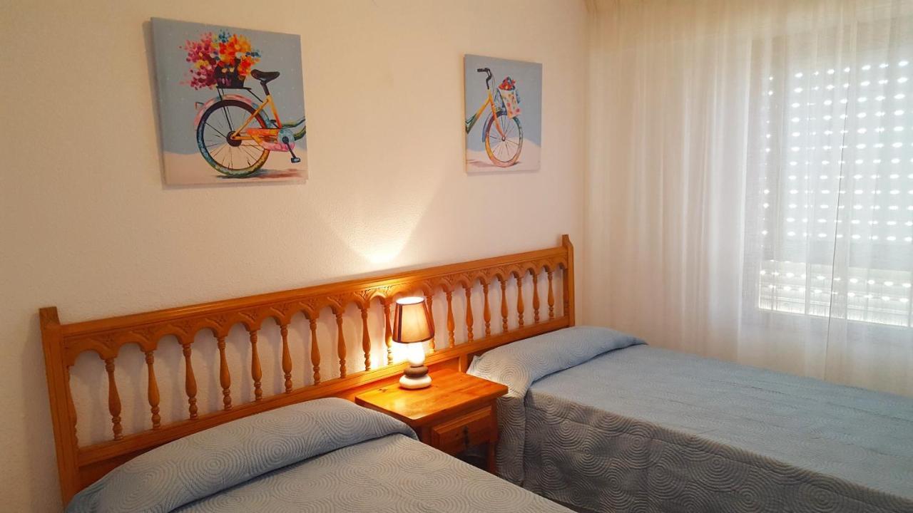 Aquarium Playa De Gandia - Apartment Luaran gambar