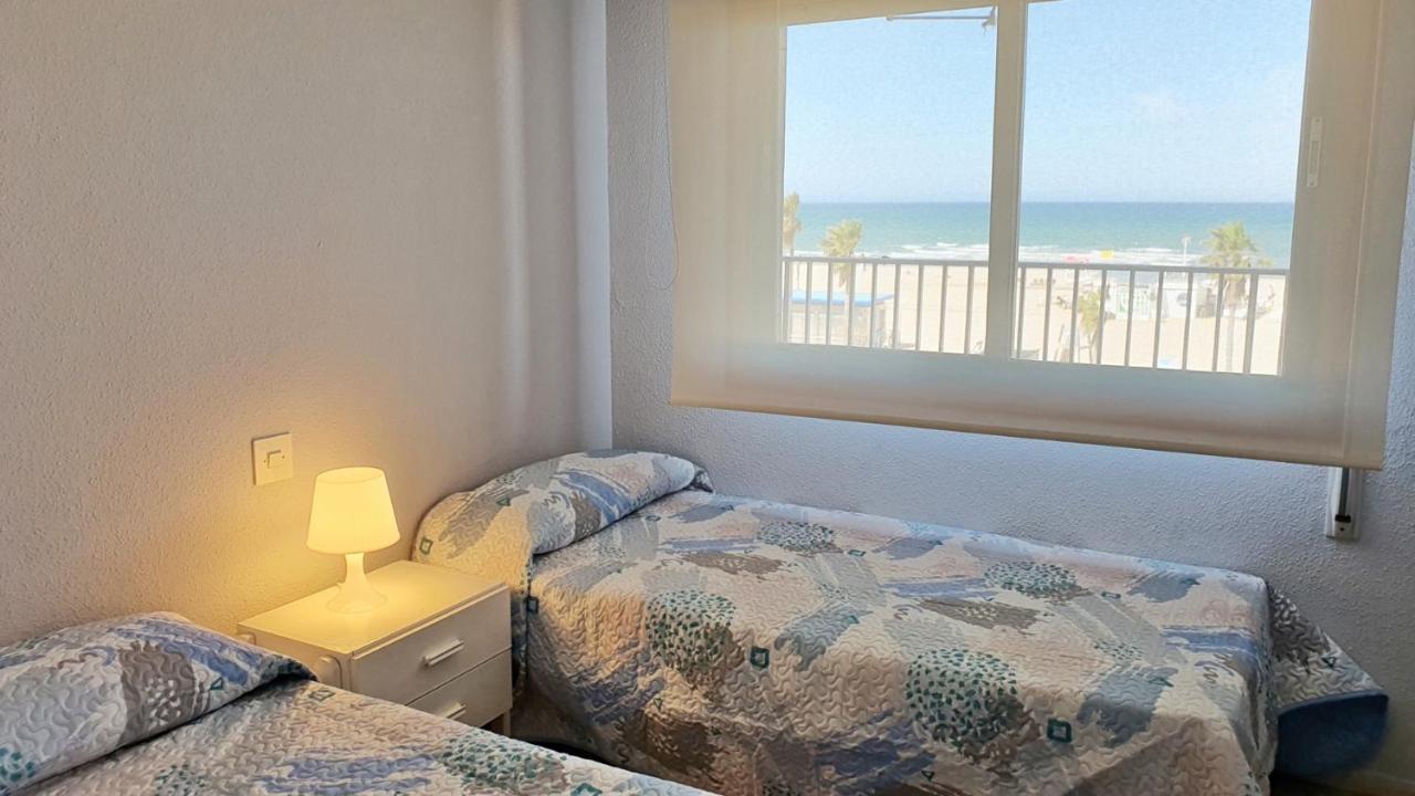 Aquarium Playa De Gandia - Apartment Luaran gambar
