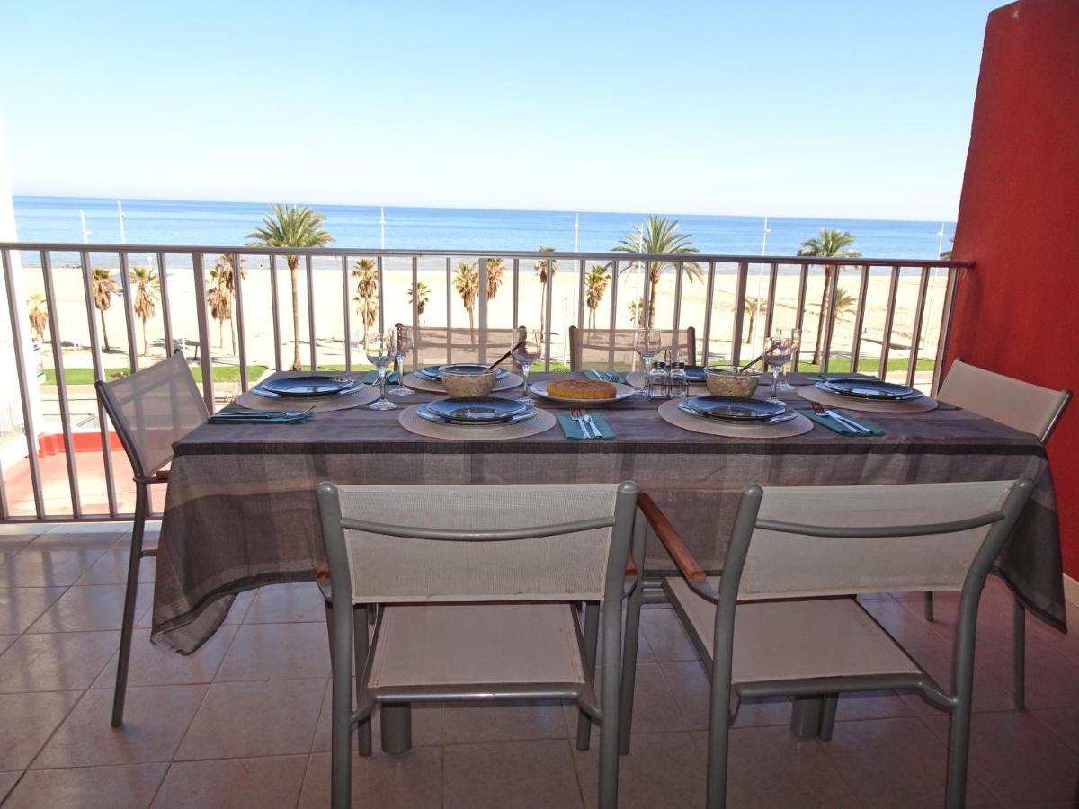 Aquarium Playa De Gandia - Apartment Luaran gambar